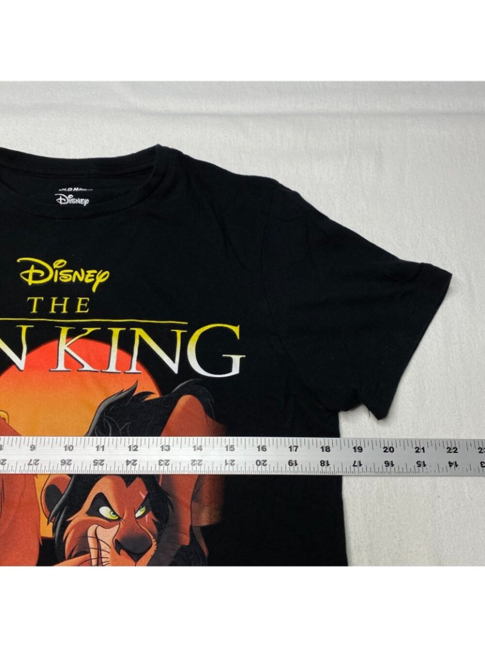 Old Navy Mens T Shirt sz S Black Disney The Lion King Millennial - Picture 5 of 16